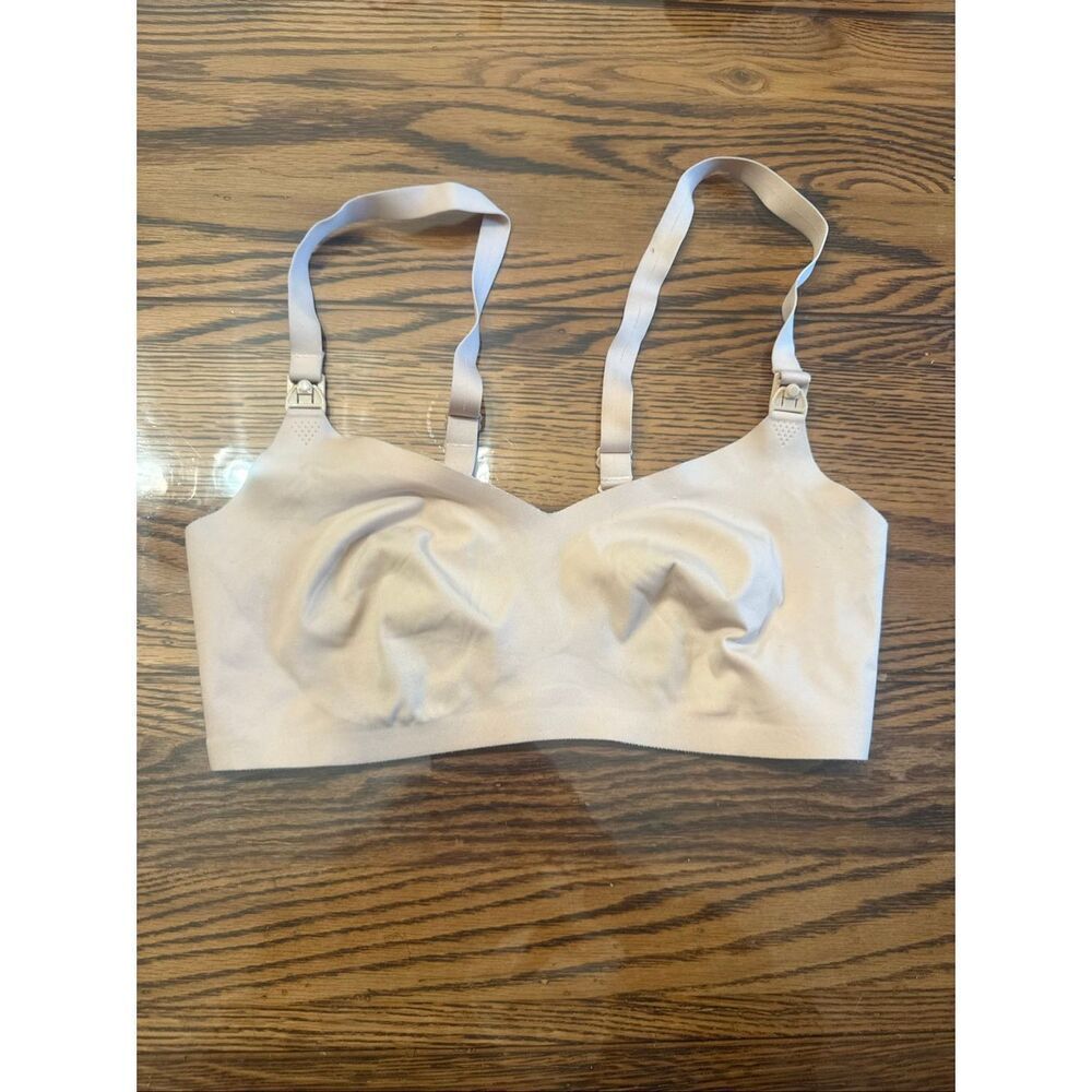 Kindred Bravely Womens‎ Beige Unlined Seamless Contouring Nursing Bra Size small